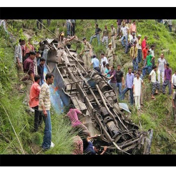 17 killed as bus plunges into gorge on Jammu-Srinagar highway